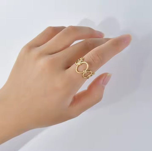 "ETERNAL LINKS" RING