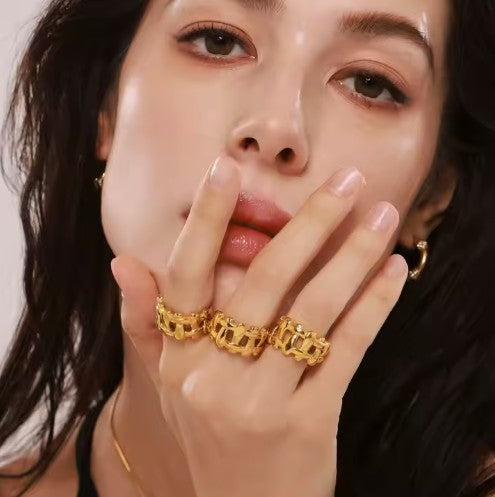 "GOLDEN GRID" GREDZENS