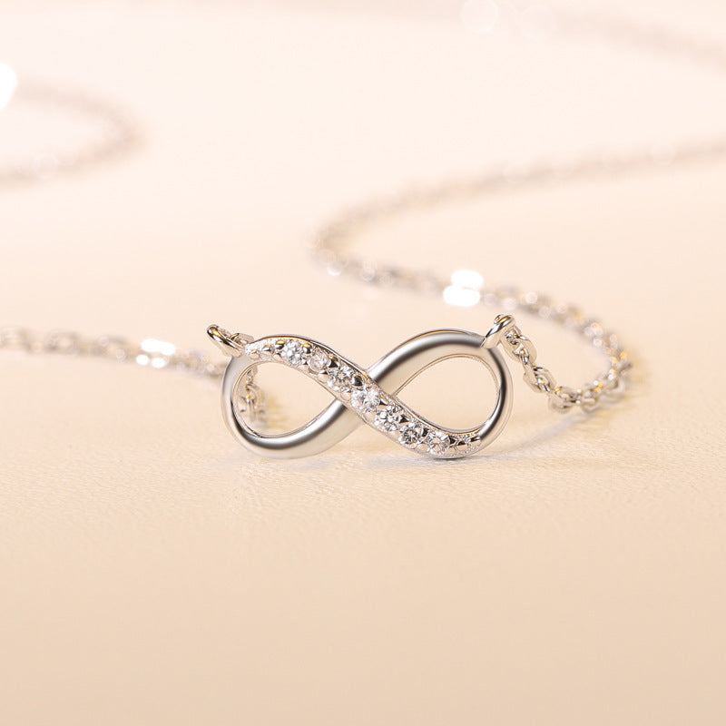 "INFINITY LOVE" SILVER NECKLACE