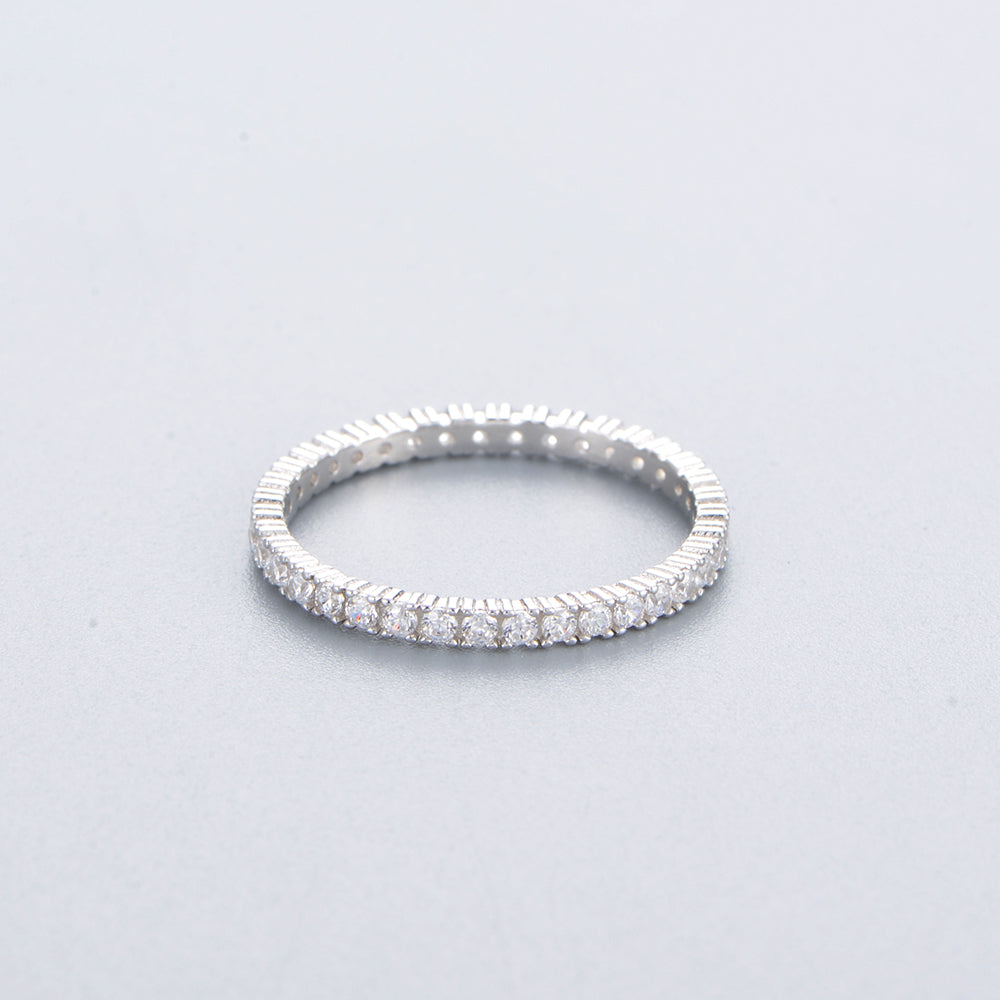 "SERENE SPARKLE" SILVER RING