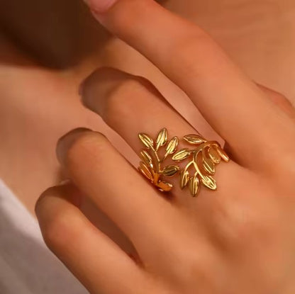 "GOLDEN LEAF GRACE" GREDZENS