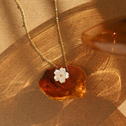 "BLOSSOM GRACE" NECKLACE