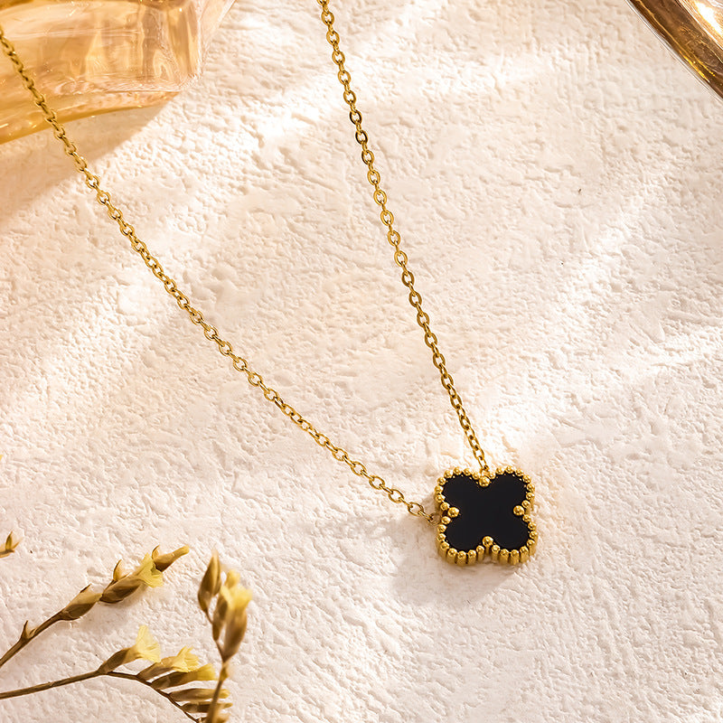 "CLOVER OF LUCK" NECKLACE